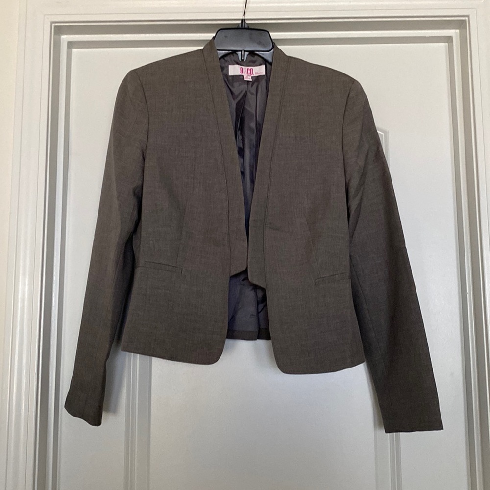 New Suit Coat Size 8